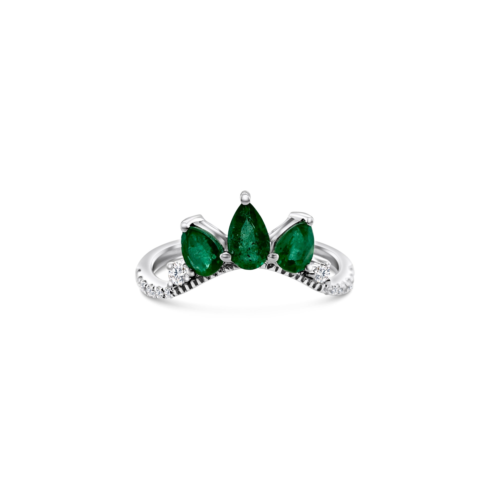 Pear shape emerald trilogy ring, emerald and diamond ring, pear cut gemstone ring, emerald and diamond trilogy ring, pear shaped gemstone ring.