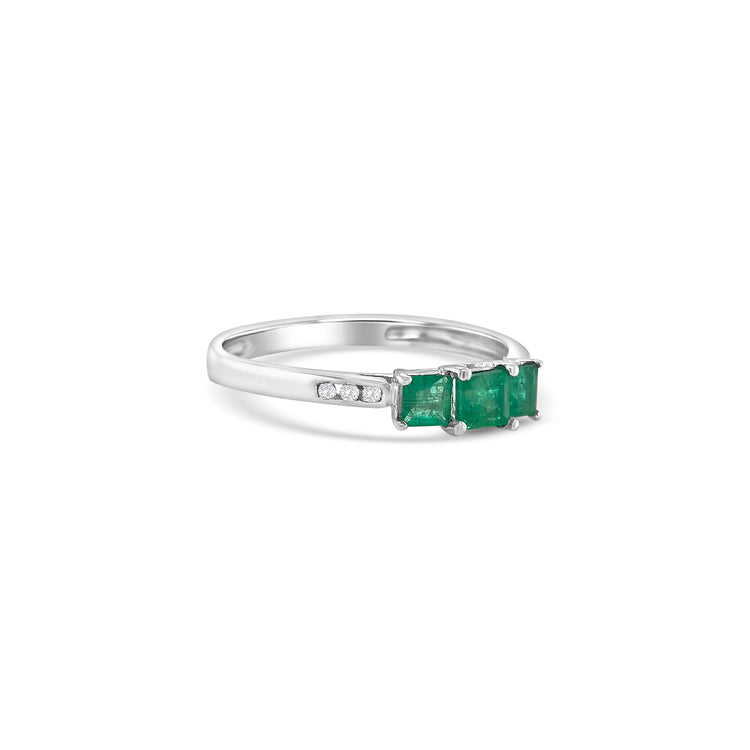 Emerald & Diamond Ring
