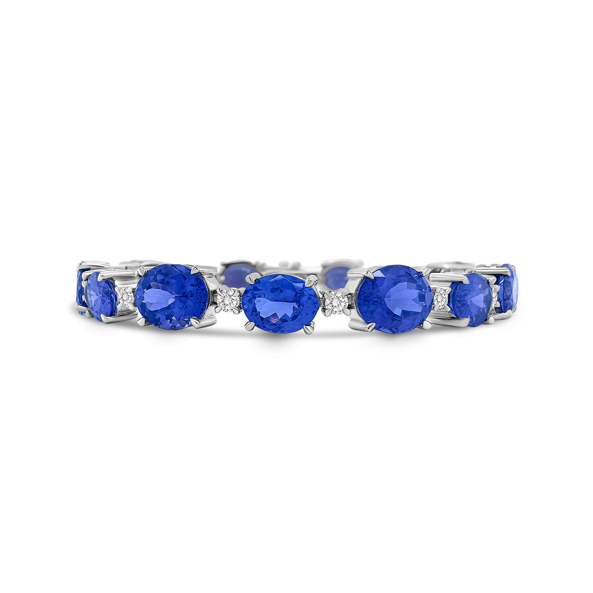 Oval Tanzanite & Diamond Bracelet, Tanzanite Bracelet, Diamond Bracelet, Oval Tanzanite Jewelry, Tanzanite and Diamond Bracelet, Gemstone Bracelet, Elegant Tanzanite Bracelet, Tanzanite Bracelet for Women, Fine Jewelry Bracelet, Luxury Tanzanite Bracelet, Tanzanite Gemstone Bracelet, Oval Tanzanite Gemstone, Tanzanite and Diamond Jewelry, Women's Tanzanite Bracelet, Tanzanite Bracelet with Diamonds.