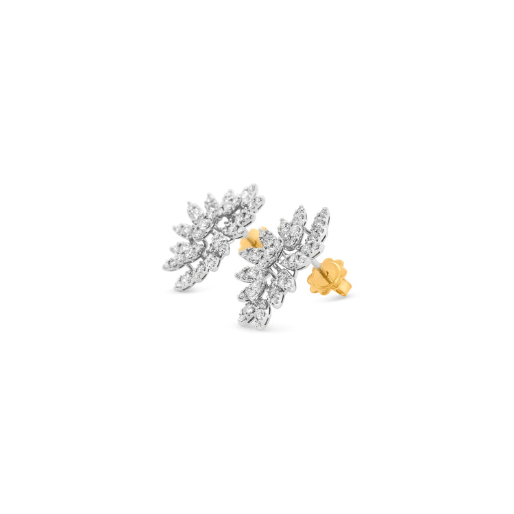 Round brilliant floral diamond stud earrings, sparkling floral diamond studs, elegant round brilliant diamond earrings, floral-inspired diamond studs, dazzling diamond floral earrings.