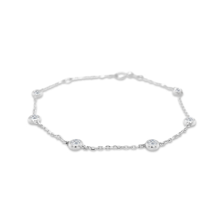 Round Brilliant Cut Diamond Bracelet