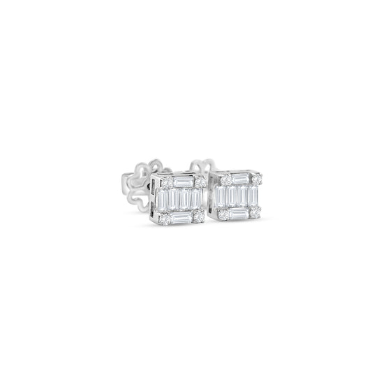 Luxurious stud earrings featuring baguette and round brilliant cut diamonds set in white gold, showcasing a modern and elegant design.