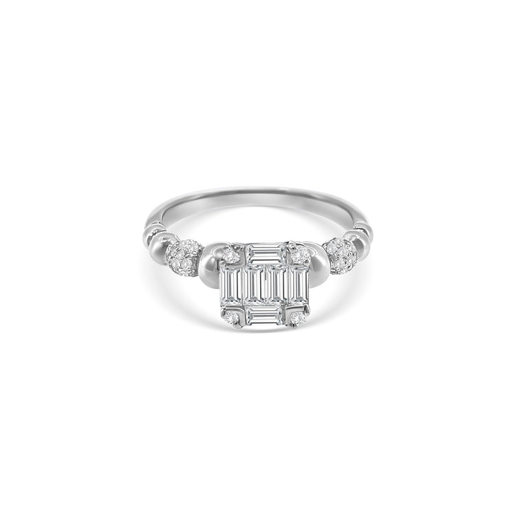 Baguette & Round Brilliant Diamond Cluster Ring