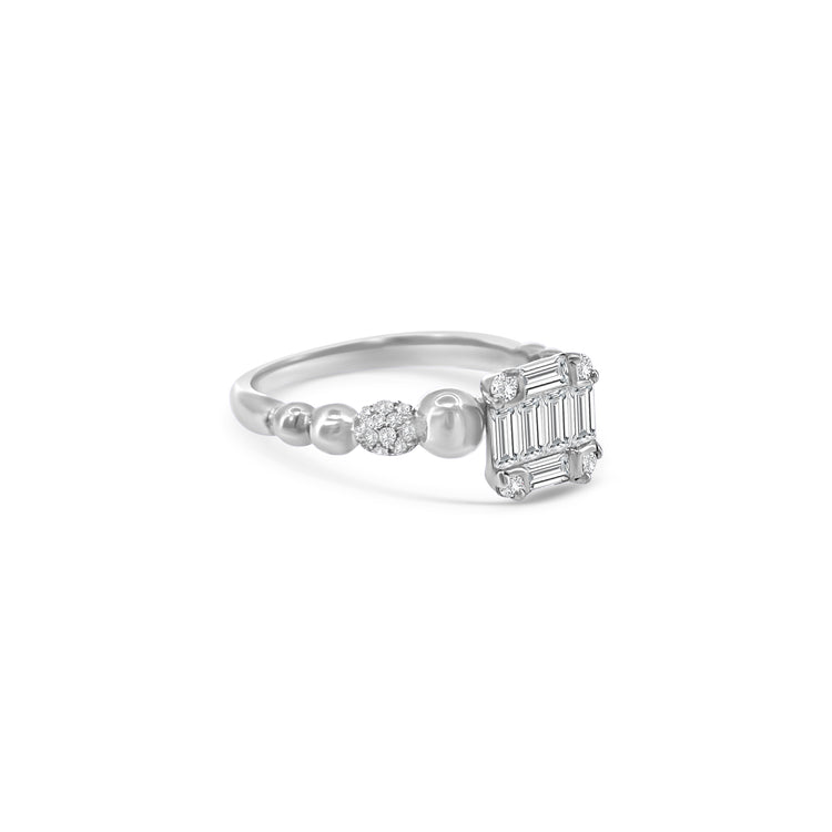 Baguette & Round Brilliant Diamond Cluster Ring
