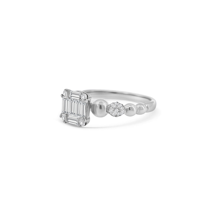 Baguette & Round Brilliant Diamond Cluster Ring