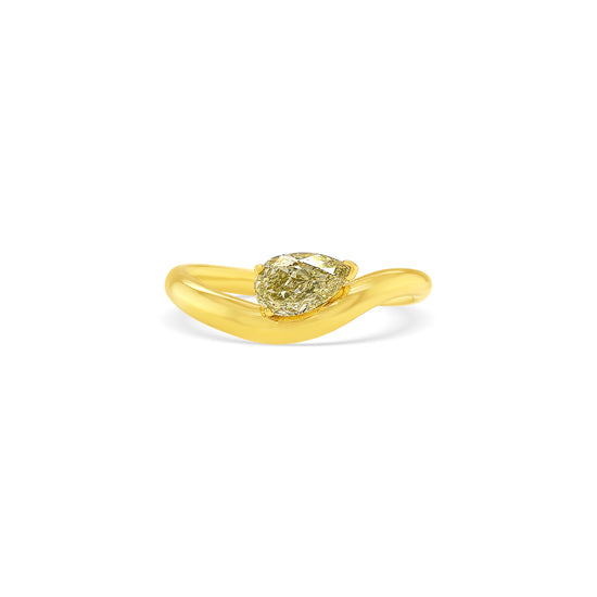 pear shape yellow diamond ring, fancy light yellow diamond, yellow gold engagement ring, twisted band diamond ring, pear cut diamond solitaire, yellow diamond gold ring, modern yellow gold ring, fancy yellow pear shape ring, unique yellow diamond ring, pear shape fancy light yellow diamond