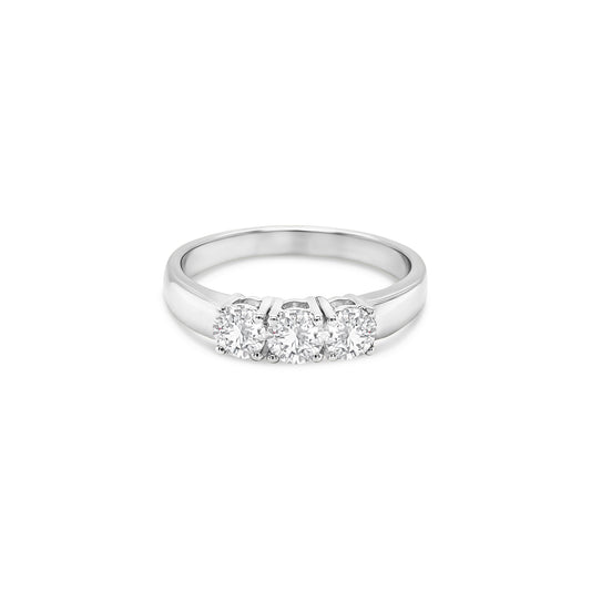 round brilliant diamond ring, trilogy diamond ring, white gold diamond ring, three stone diamond ring, white gold trilogy ring, round cut diamond ring, engagement trilogy ring, white gold engagement ring, classic diamond trilogy ring, bridal trilogy ring white gold