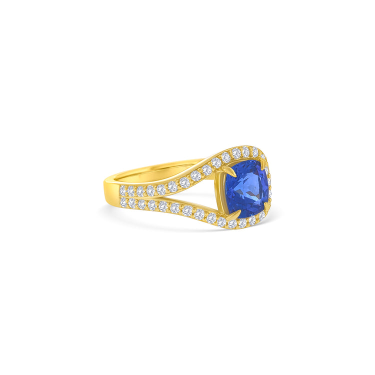 Cushion Cut Tanzanite Halo Diamond Ring
