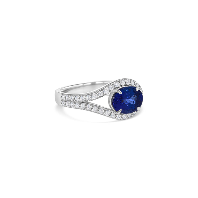 Oval Cut Tanzanite Diamond Halo Ring