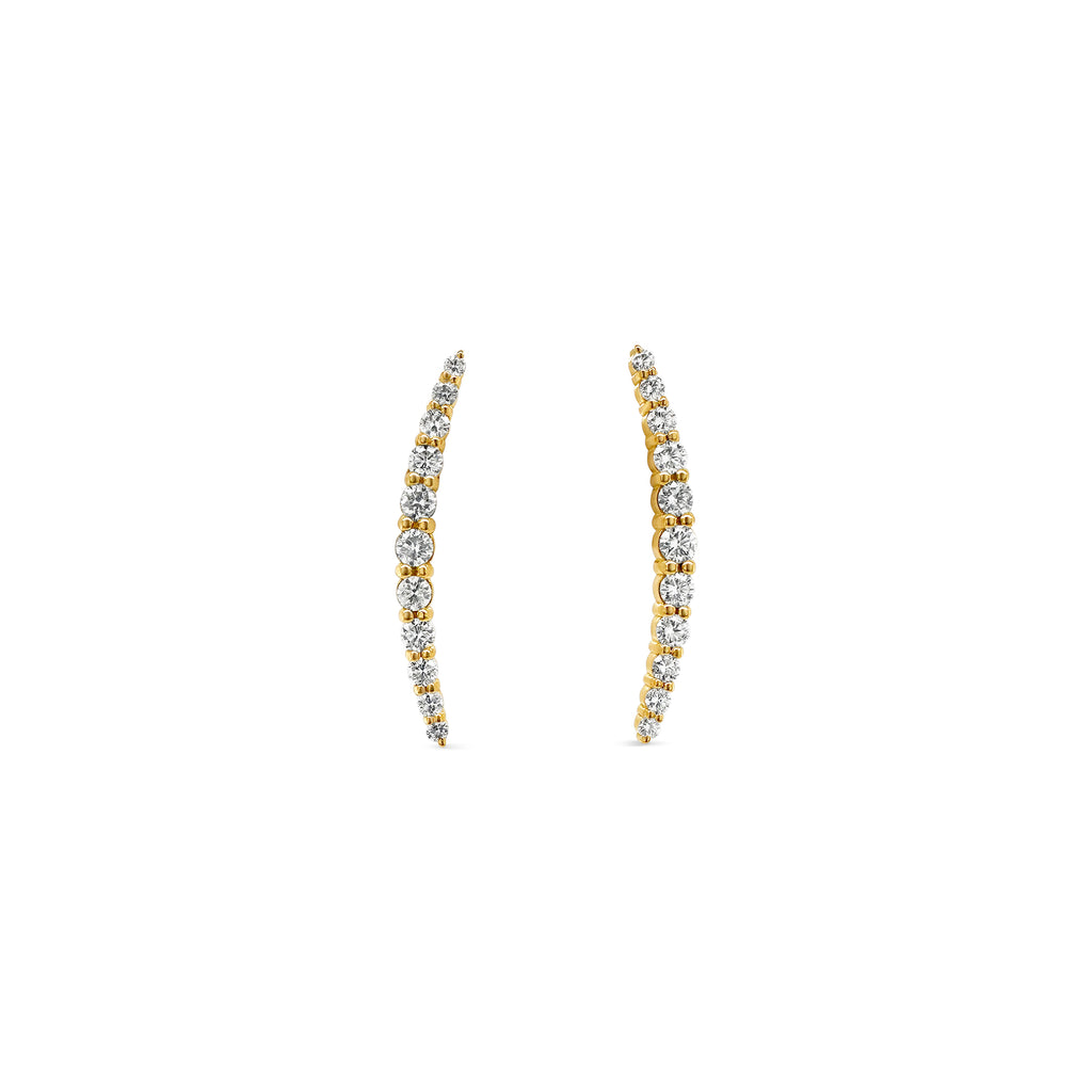  Round Brilliant, Graduating Diamond, Stud Earrings, Jewelry, Fashion, Accessories, Fine Jewelry, Women's Fashion, Diamond Earrings, Luxury Jewelry.