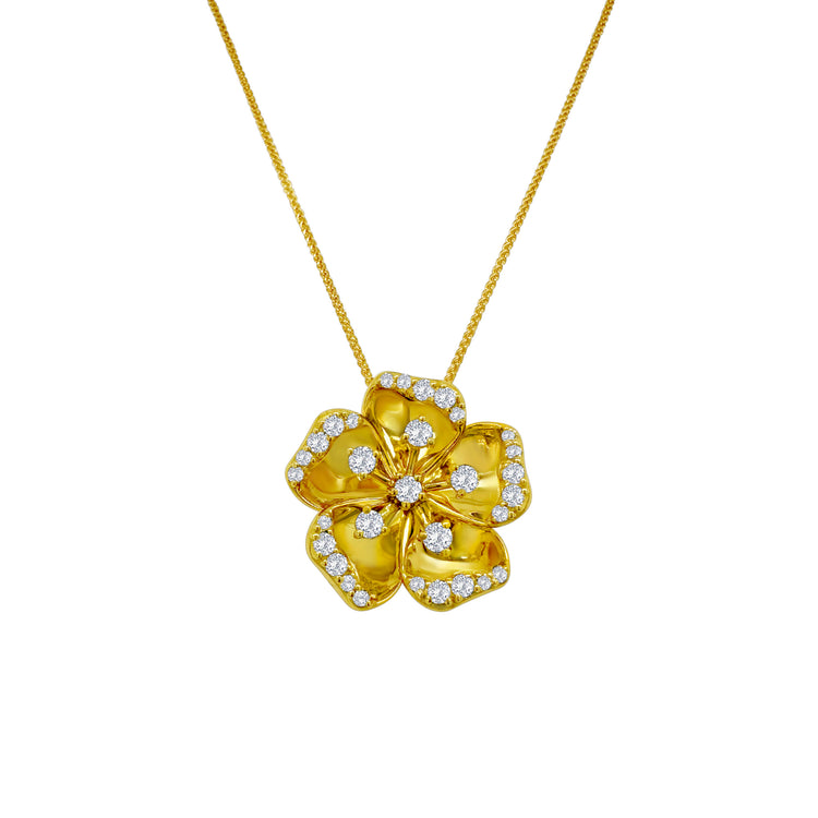 Round Brilliant Floral Shaped Diamond Pendant