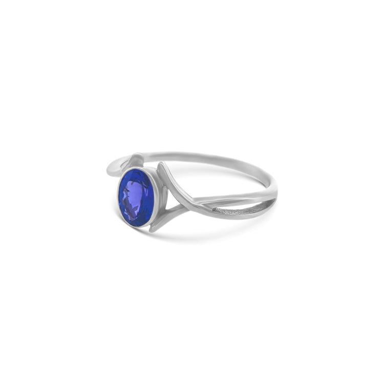 Round Cut Tanzanite Solitaire Ring