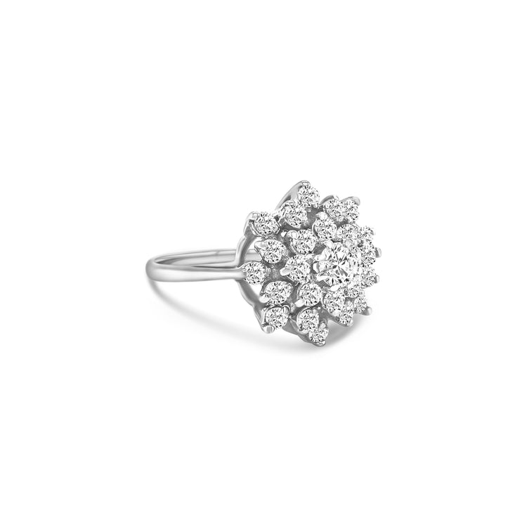 Round Brilliant Cluster Diamond Ring