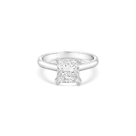 Princess Cut Solitaire Diamond Ring in White Gold – Natural Diamond Engagement Ring, Elegant Princess Cut Diamond Solitaire Ring – Minimalist Engagement Ring Design, High-Quality Princess Cut Solitaire Ring – Natural Diamond for Modern Brides, Classic Princess Cut Solitaire Engagement Ring – Ethically Sourced Natural Diamond, Sparkling Princess Cut Solitaire Diamond Ring for Proposal – Fine Jewelry by [Your Brand Name], Timeless Princess Cut Solitaire Engagement Ring – Conflict-Free Diamond Ring, Princess C