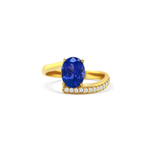 Oval Tanzanite Diamond Dress Ring
