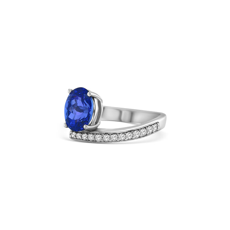 Oval Tanzanite Diamond Dress Ring