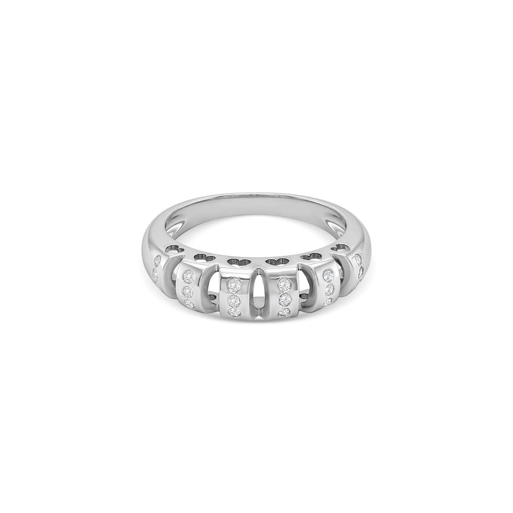 Round Brilliant Open Design Diamond Ring