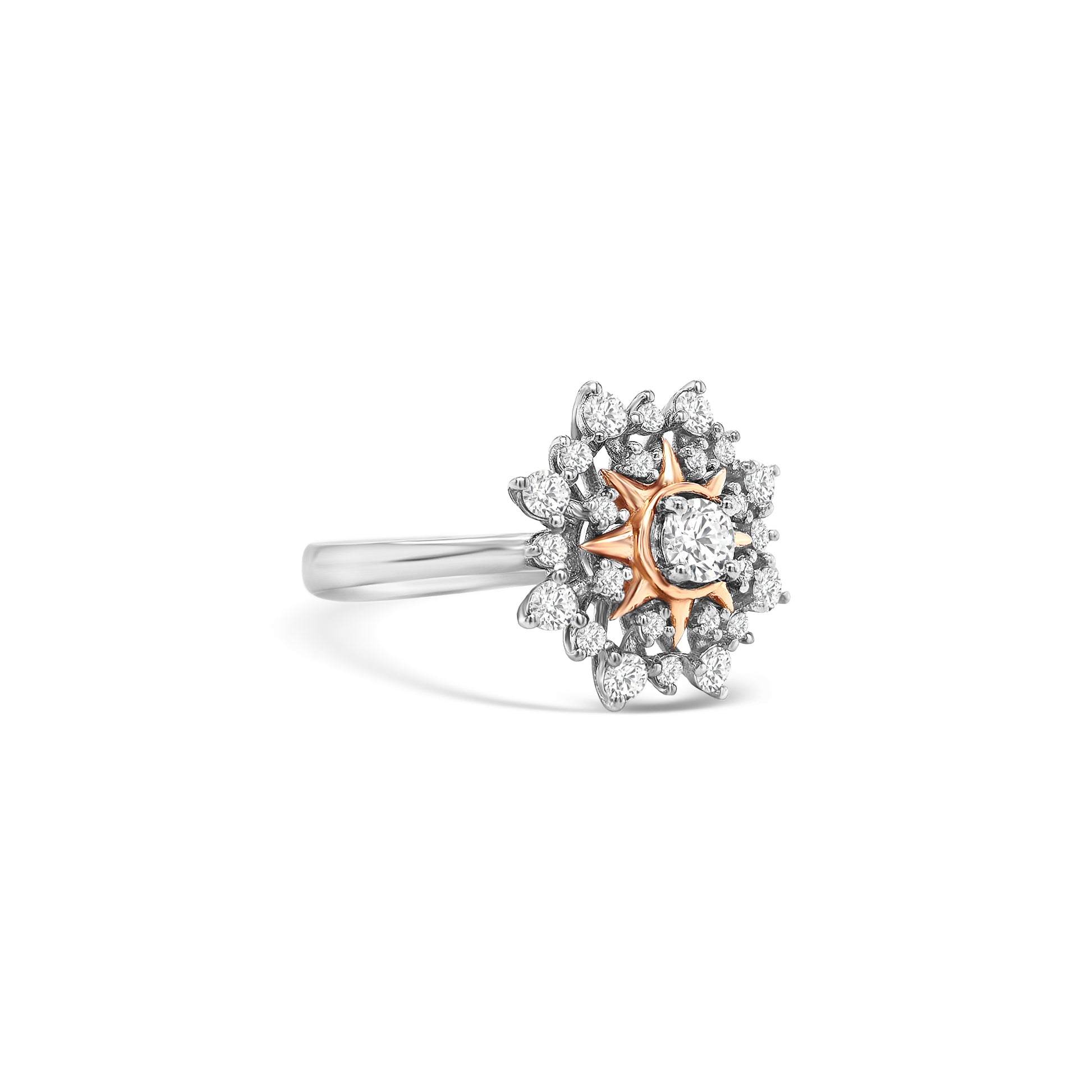 Add a touch of sophistication with this dazzling Round Brilliant Halo Flower Diamond Ring, expertly crafted for elegance and beauty.