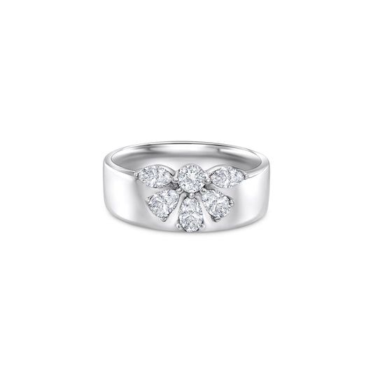 "White Gold Diamond Band," "Exquisite White Gold Diamond Wedding Band," "Luxurious Diamond Band in White Gold," "Elegant White Gold Diamond Ring," "Fine Jewelry White Gold Band with Diamonds," "High-Quality Diamond Wedding Band in White Gold," "Statement White Gold Diamond Band," "Sparkling Diamond Band in White Gold," "Beautiful White Gold Diamond Ring," "Fashionable Diamond Band in White Gold."